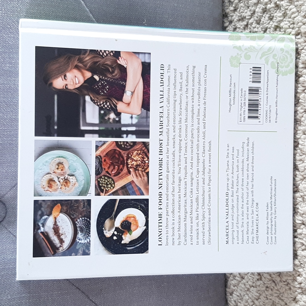 Fiestas Cookbook - Picture 2 of 11